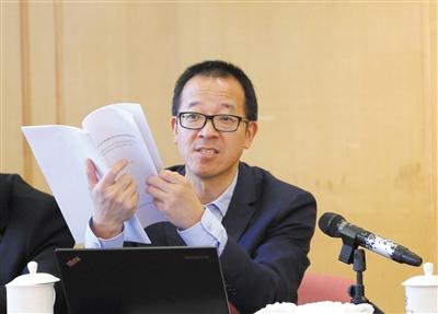 俞敏洪 全國政協委員、新東方教育科技集團董事長 新京報記者 薛珺 攝