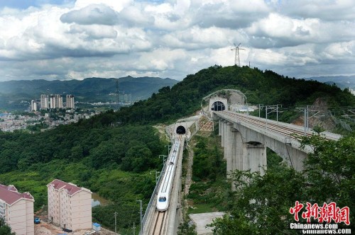 穩、進、新、好、難：統計局五字概括上半年經濟運行特點