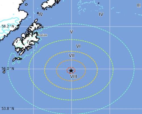 阿拉斯加地震可能波及的范圍示意圖。來(lái)源：美國(guó)地質(zhì)勘探局網(wǎng)站截圖。